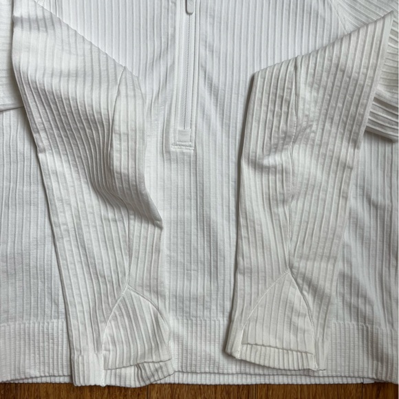 Lululemon Rest Less Cropped Half Zip White Size 4 (1127) - Picture 3 of 6